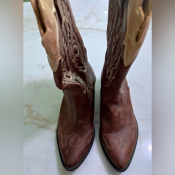 Coconuts by Matisse Women's Cimmaron Western Boot Choco/Beige Brown Sz 7 M - Picture 3 of 8